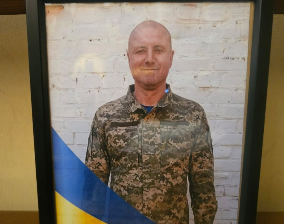 Полтавська громада попрощалась із загиблим захисником України