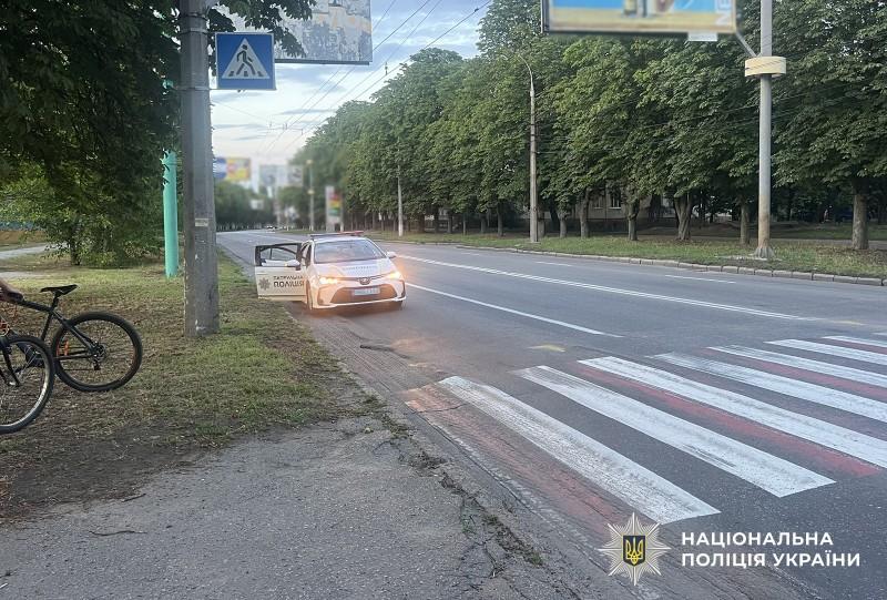 У Кременчуці 14-річний велосипедист збив пенсіонерку