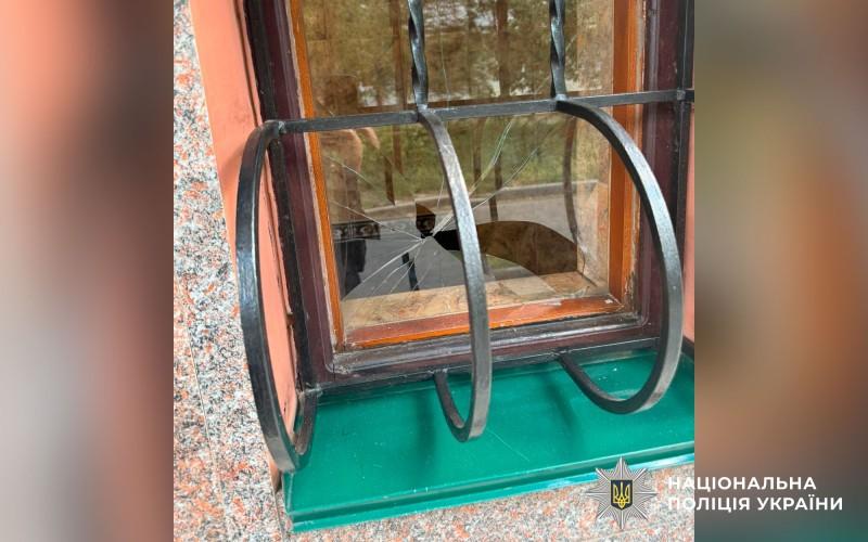 Чоловік кинув гранату в кафе у Полтаві: що відомо