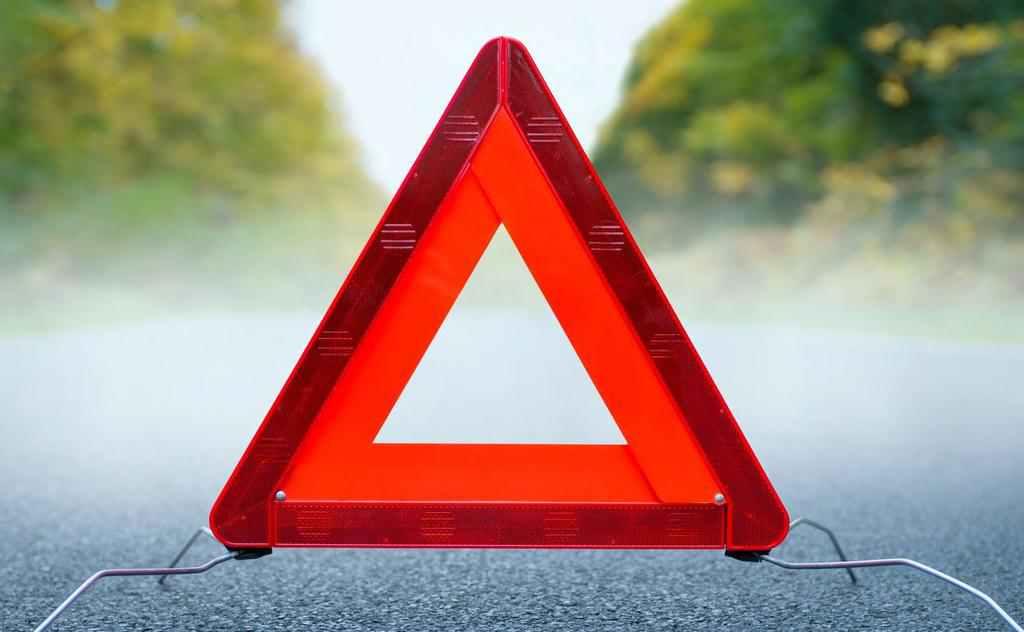 У Полтаві авто переїхало жінку на дорозі