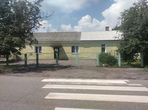 Полтавці з Червоного Шляху просять не закривати їх дитсадок