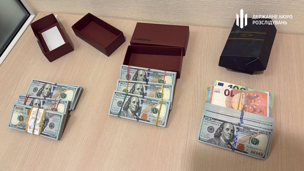 ДБР на Полтавщині викрило «чорну касу» на 4 млн гривень посадовців райуправління Держпродспоживслужби