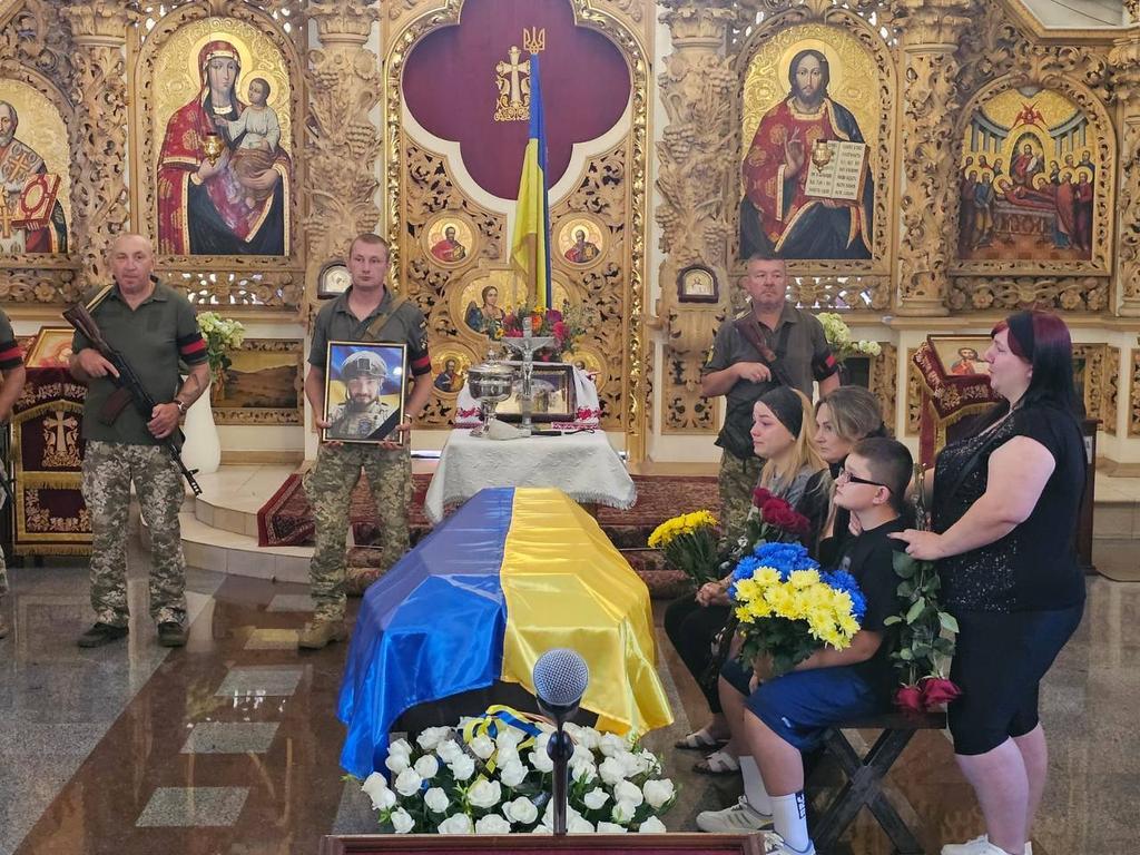 У Полтаві попрощались із трьома загиблими воїнами