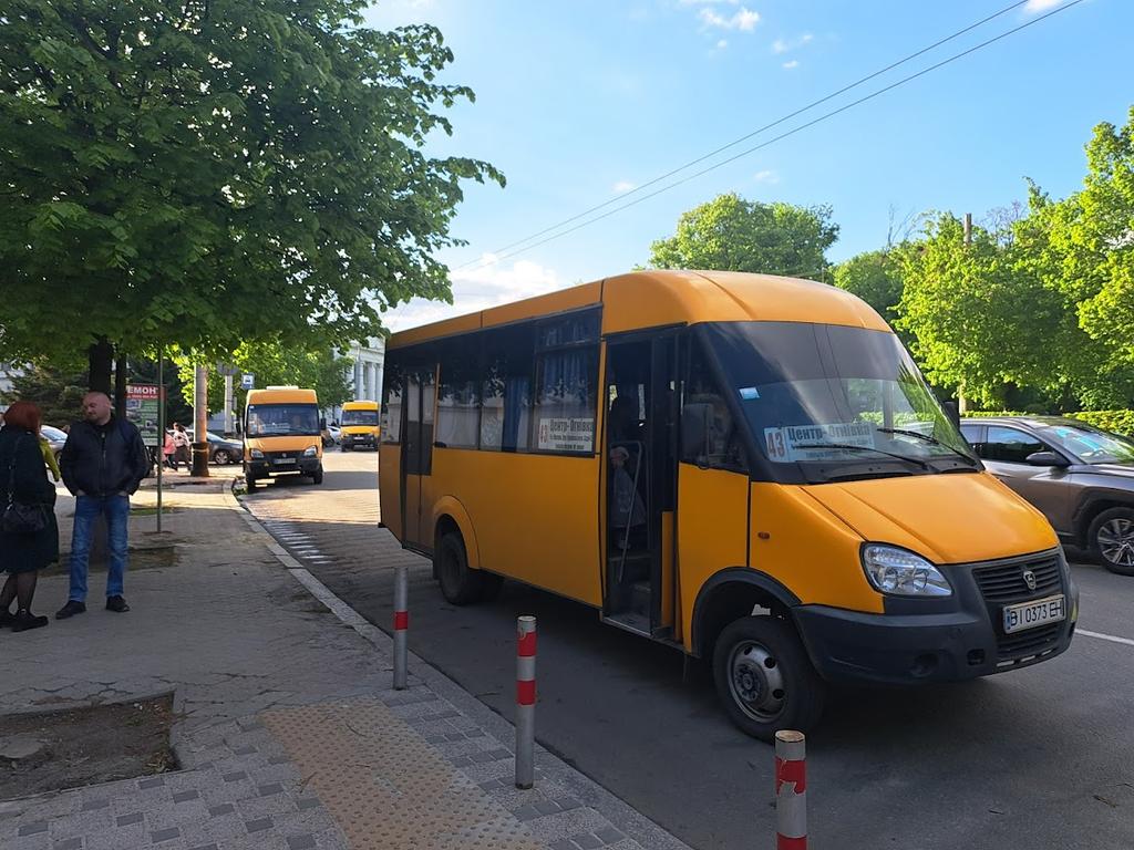 У Полтаві тимчасово не працюватиме безготівкова оплата на двох маршрутах