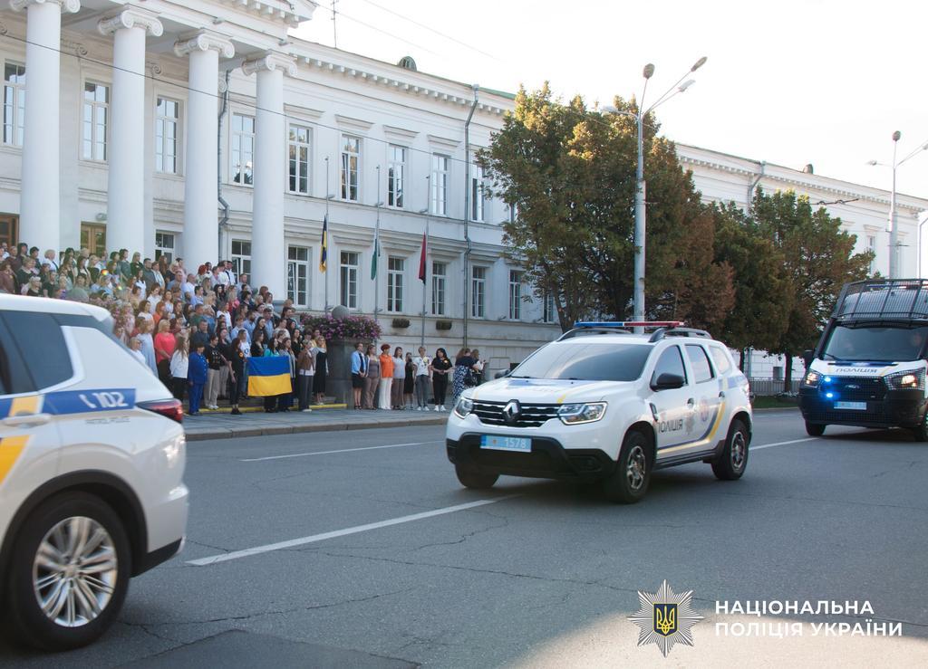 У центрі Полтави вшанували пам'ять загиблих Героїв