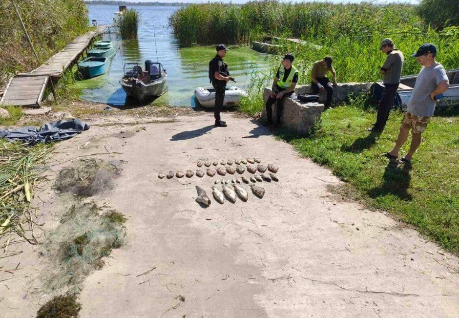На Ворсклі браконьєр наловив риби на понад 219 тисяч гривень збитків