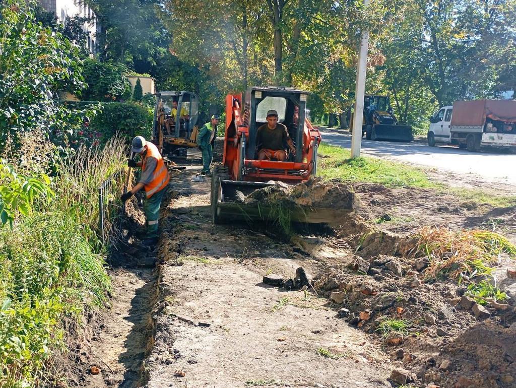 У Полтаві ремонтують дороги та тротуари: які вулиці в черзі