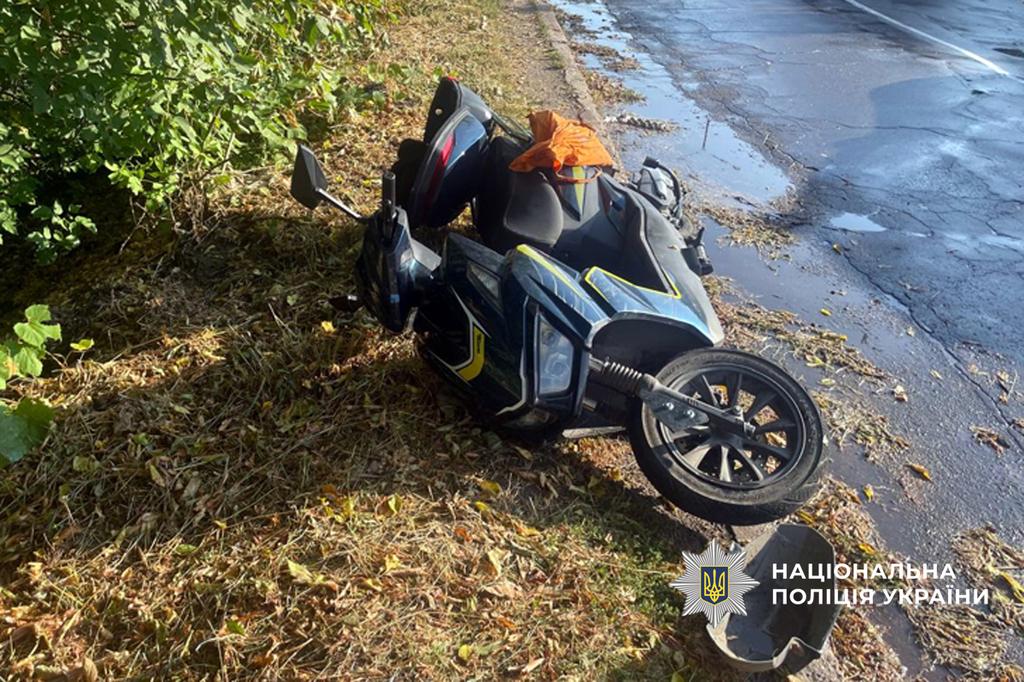 Стало зле під час поїздки: у Миргороді загинув водій електроскутера