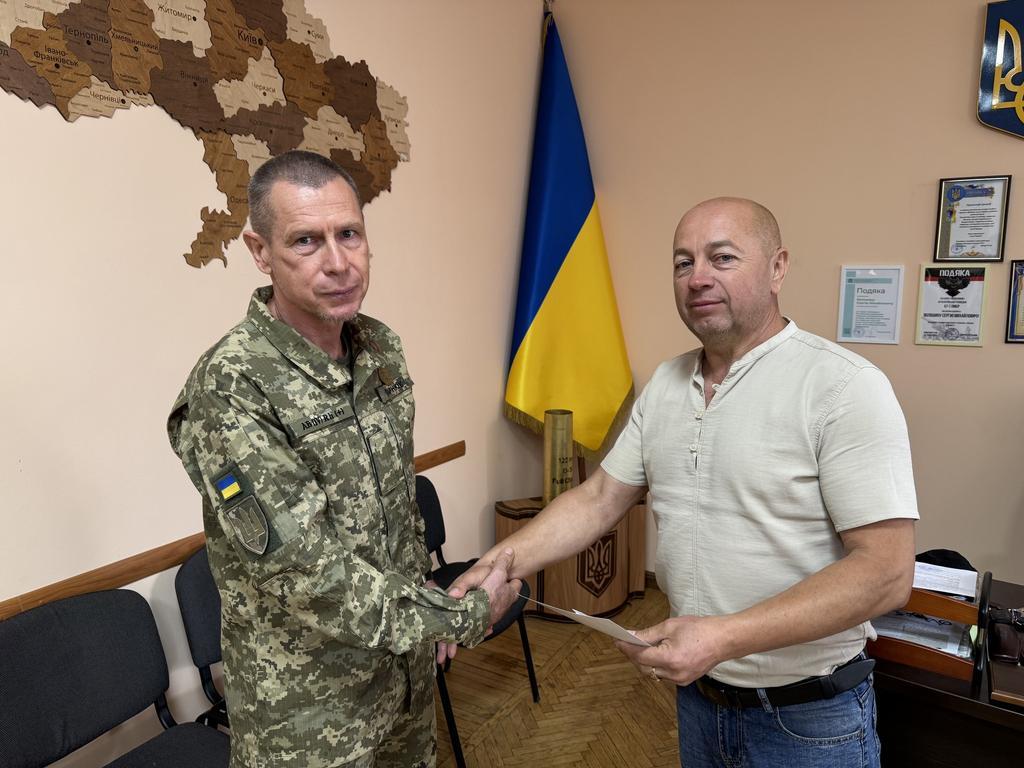 У Хоролі вшанували ветерана війни Олександра Парнюка