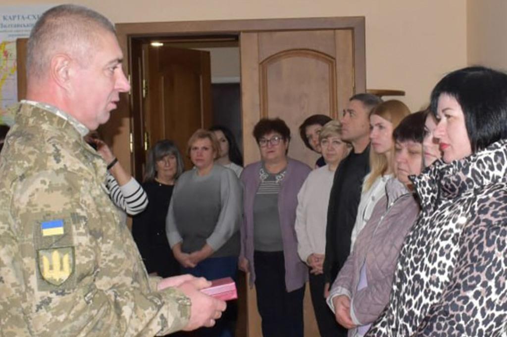 Родині полеглого піхотинця з Полтавщини передали державну нагороду