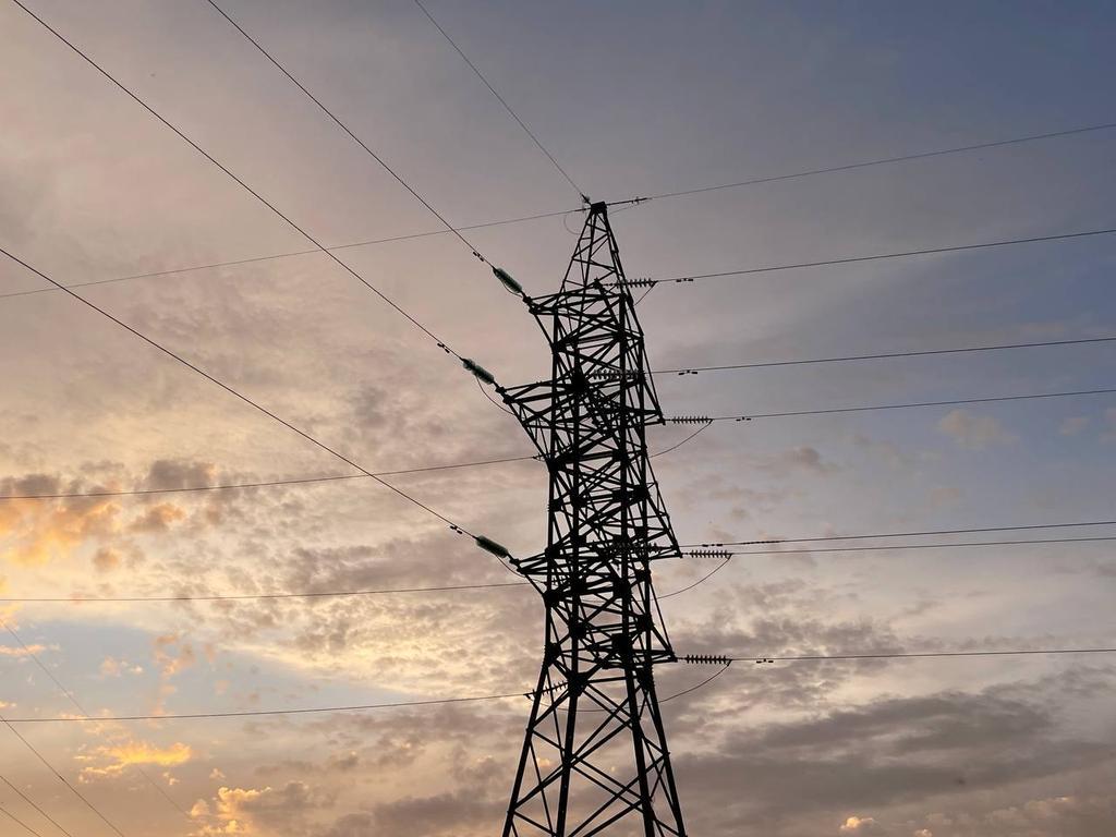 Внаслідок масованої ракетно-дронової атаки — запроваджено графіки відключень електроенергії