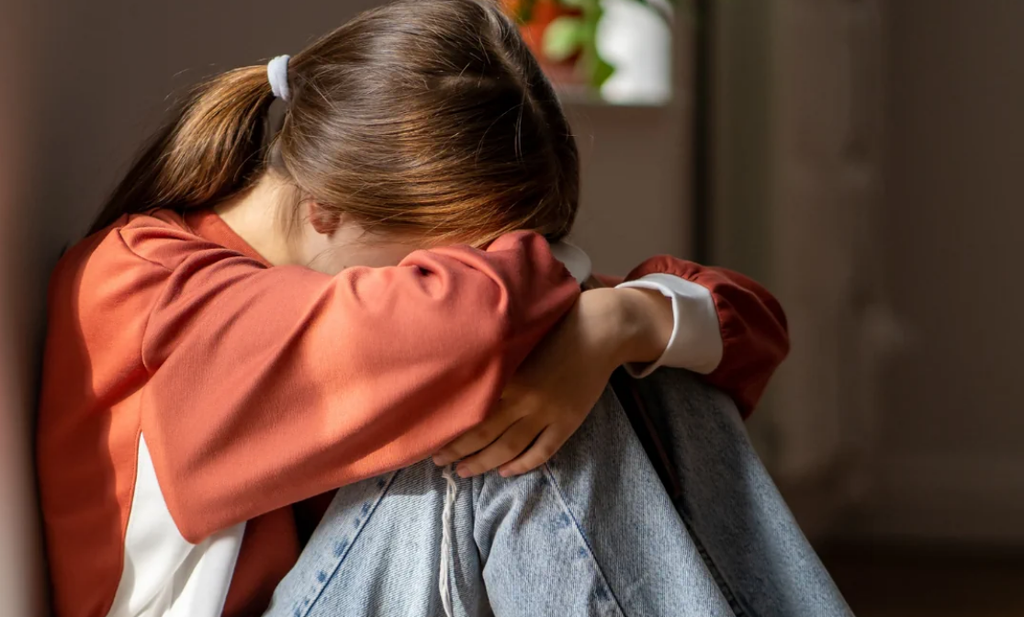 Зміни в ментальному здоров’ї та благополуччі дітей: сімейне опитування дітей і батьків