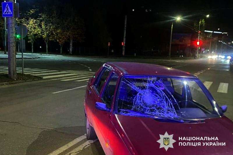 У Кременчуці на пішохідному переході легковик збив 11-річну дівчинку