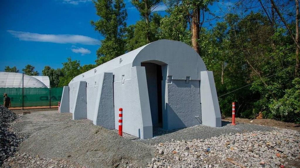 У Полтаві ухвалили рішення про встановлення 66 мобільних укриттів