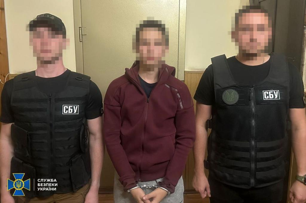 СБУ затримала російського інформатора, який на Полтавщині шпигував за ешелонами ЗСУ