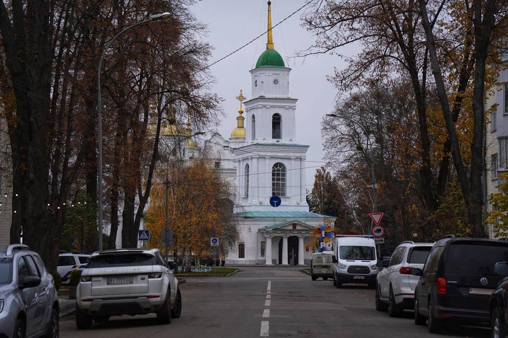 Як виглядає Полтава в останні тижні осені. ФОТО