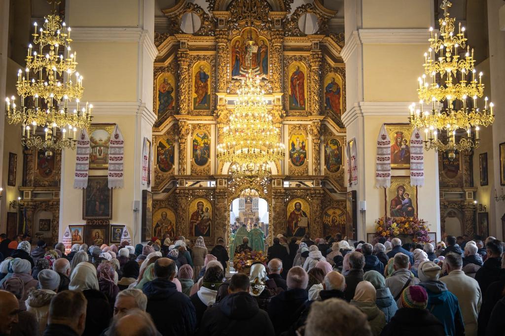 На Полтавщині відбулося богослужіння з нагоди Дня пам'яті преподобного Паїсія Величковського