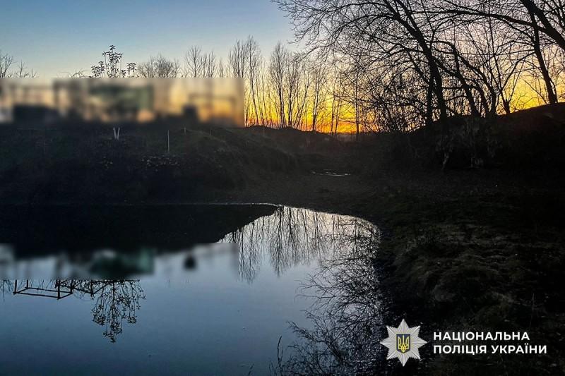 На Полтавщині у водоймі виявили тіло чоловіка