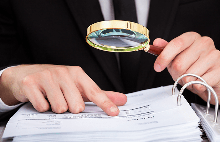 Поширені схеми з підробленими документами: як їх виявити через відкриті дані