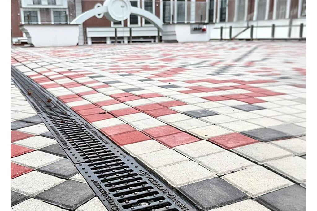 Системи відведення води: рішення для інфраструктури й приватних об’єктів