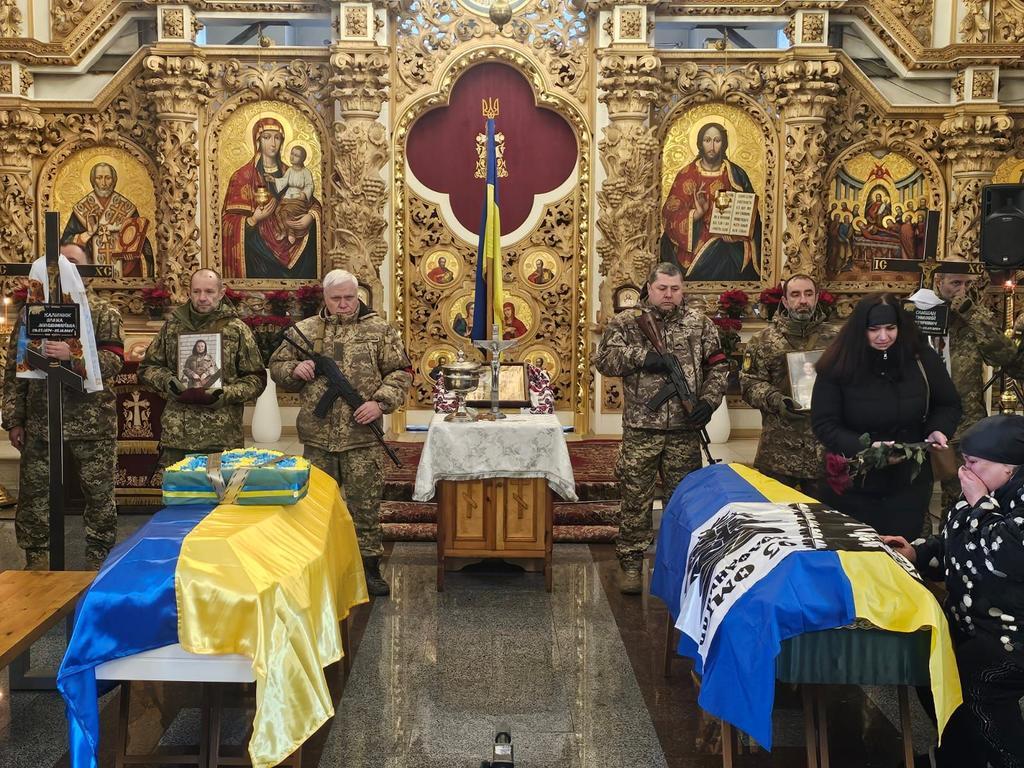 Полтавська громада попрощалась із загиблими захисниками України