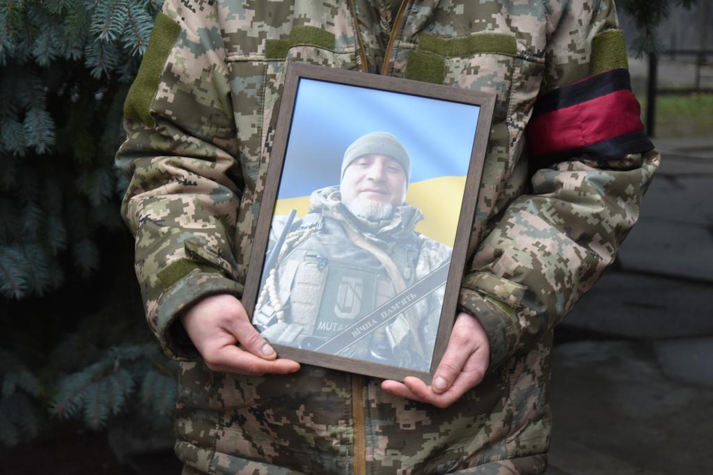 У Пирятинській громаді провели в останню путь воїна Дмитра Кукушкіна