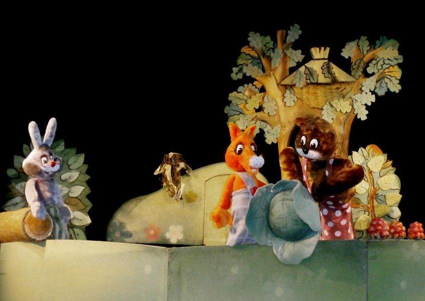 У Полтавському театрі ляльок діє скринька для дитячих листів