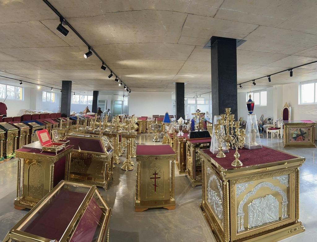 Дароносиця: Скарбниця Святих Дарів