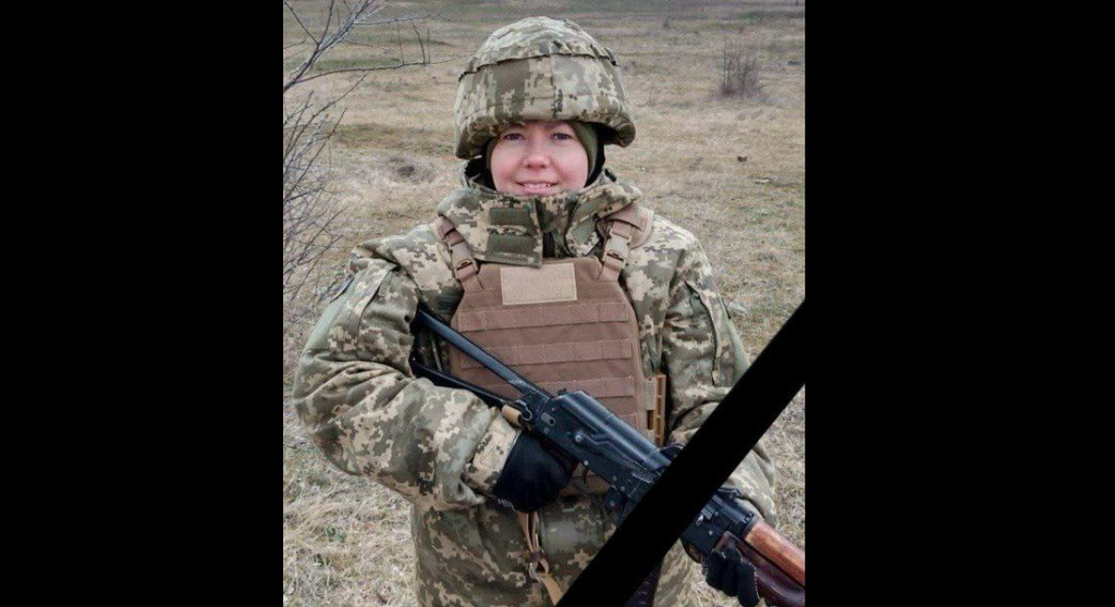 Без матері лишився 11-річний син: у Гребінці попрощалися із захисницею Оксаною Бутурлім