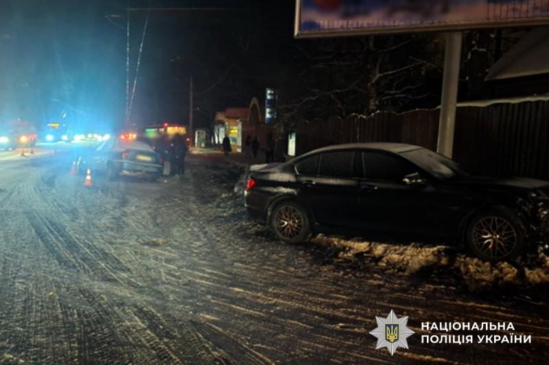  У Полтаві на Великотирнівській зіткнулися BMW і LANOS: одна людина травмована
