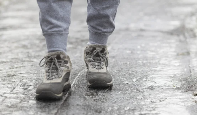 Сьогодні у Полтаві та області очікується ожеледиця