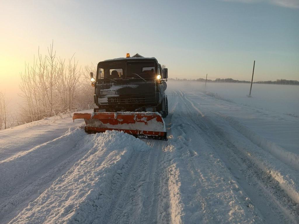 На Полтавщині понад 8,7 тис. км доріг розчистили від снігу 