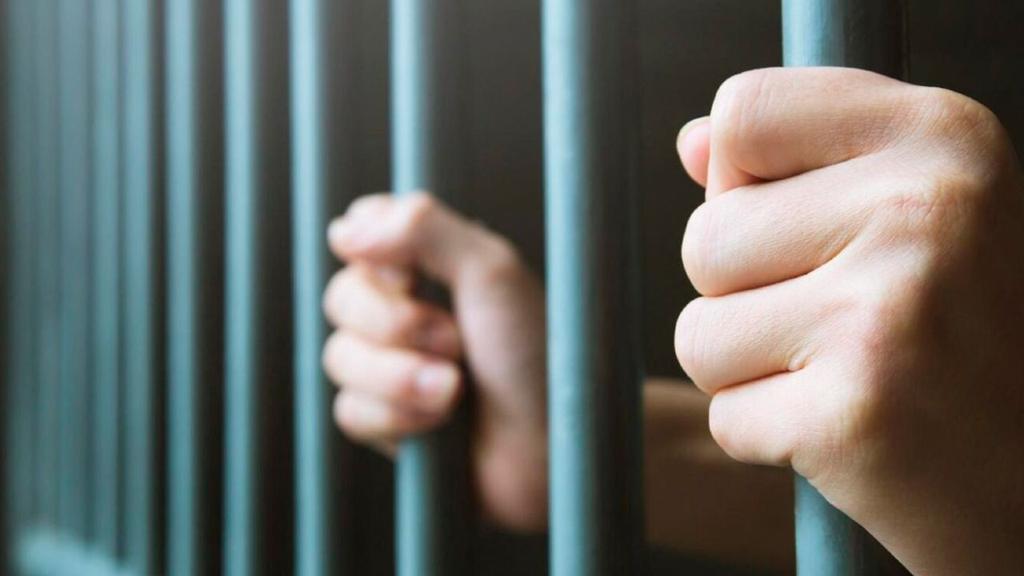 Полтавця підозрюють у сексуальному насильстві над 11-річною падчеркою