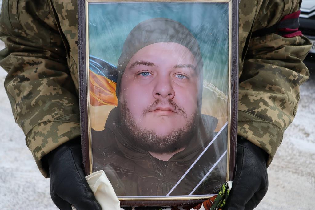 У Решетилівці віддали останню шану Захиснику України Миколі Кучуку