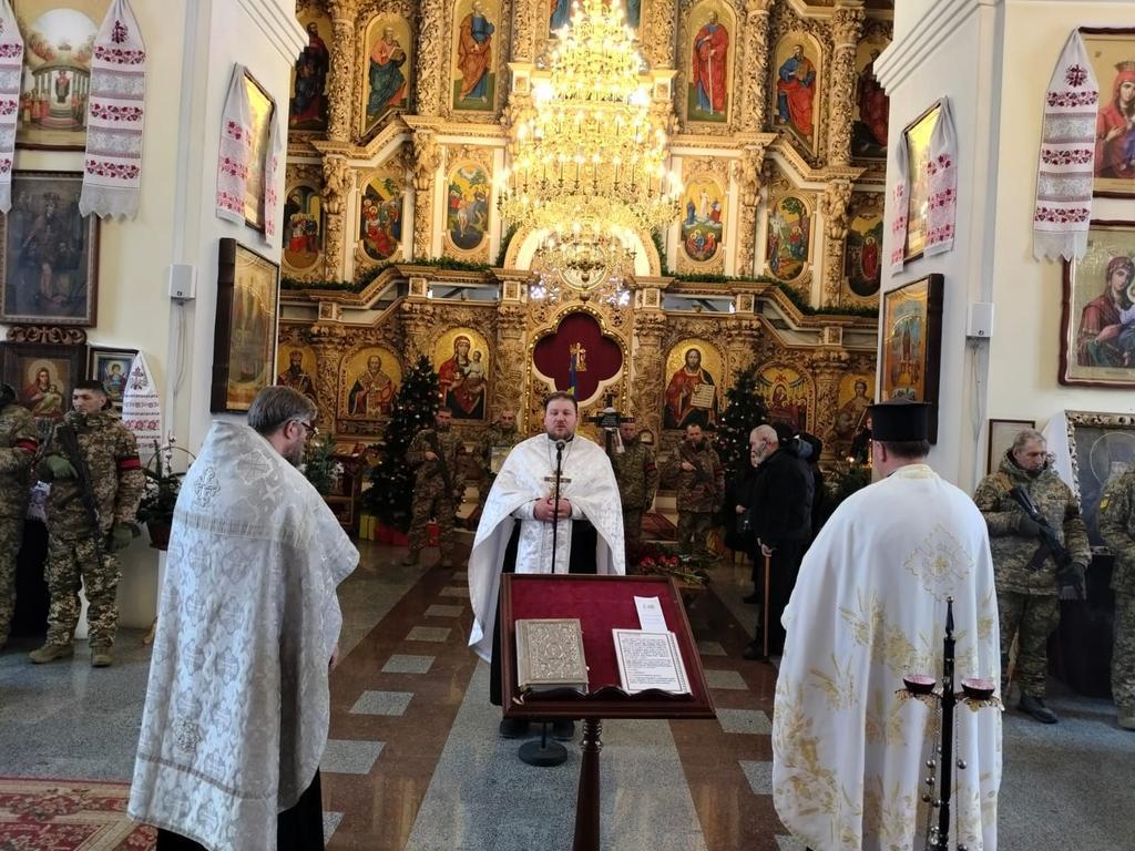 Полтавська громада попрощалась із загиблими захисниками України