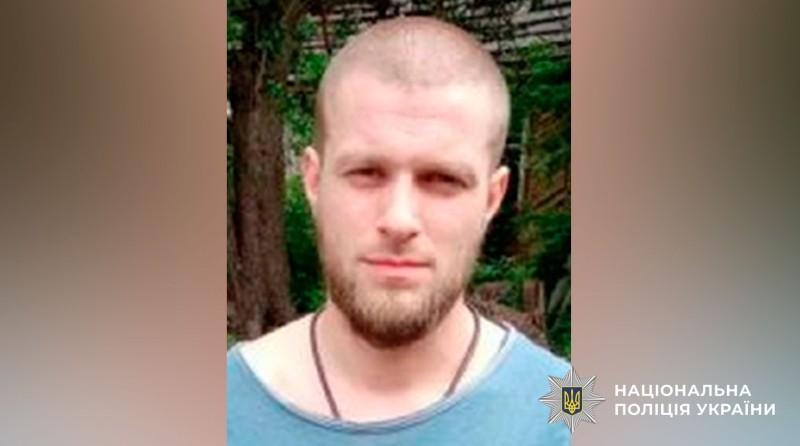 Поліція Полтавщини розшукує чоловіка, який викрав автомобіль і втік