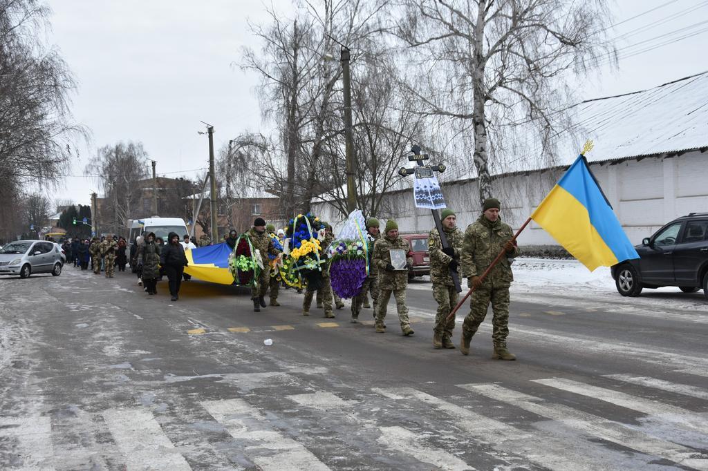 На щиті до Пирятинської громади повернулися два військовослужбовці