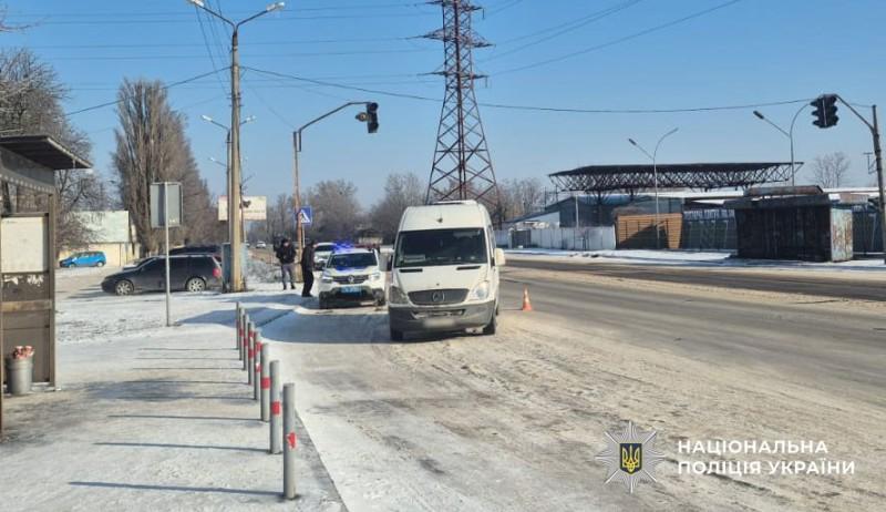 У Полтаві на Зіньківській легковик збив пішохода на переході