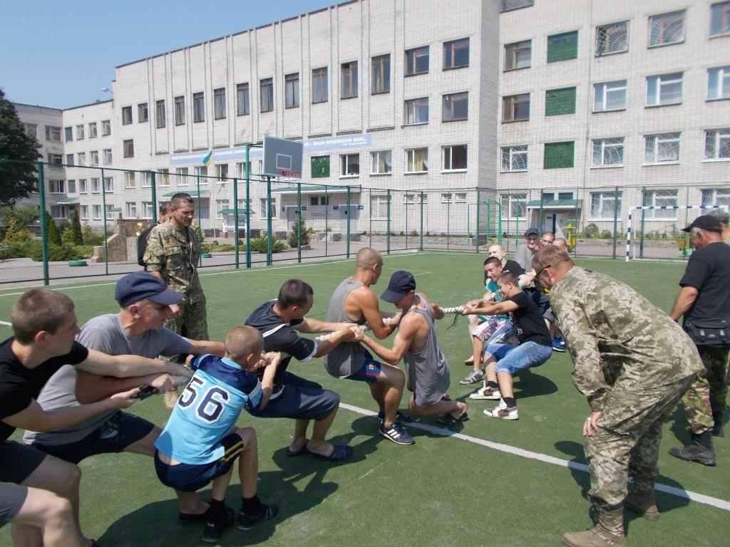 В Кременчуцькій виховній колонії відбулось спортивне свято «Козацький гарт»