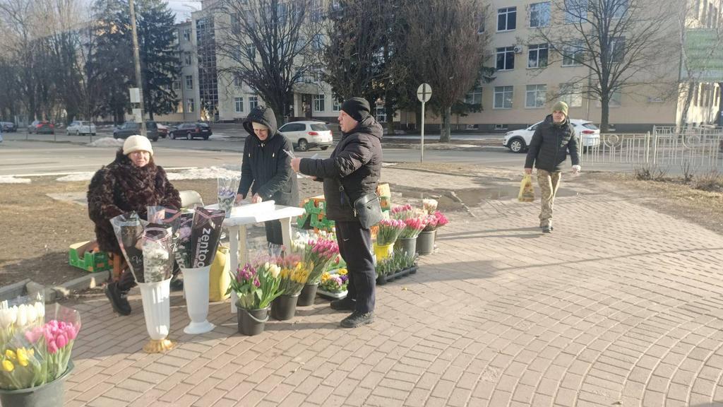 10 березня не страшно: Полтава благоустрій кинувся перевіряти квіткові локації