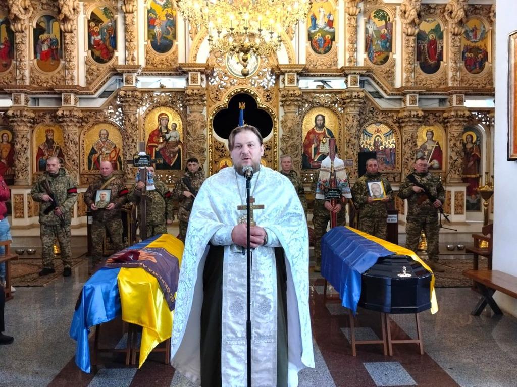 У Полтаві попрощались із двома загиблими на війні земляками