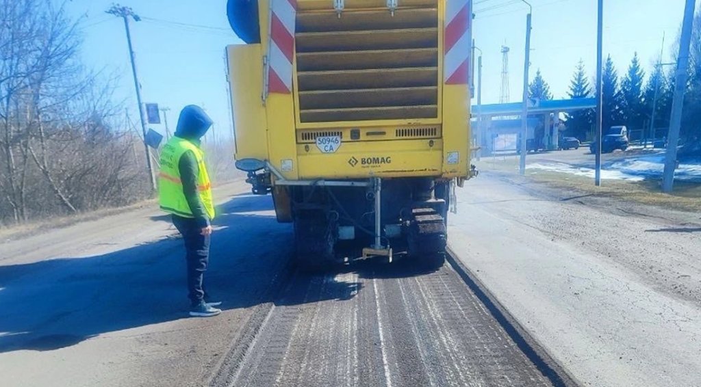 На дорогах Полтавщини стартували масштабні ремонти покриття