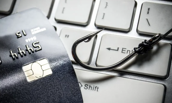 На Миргородщині шахраї ошукали двох жінок майже на 50 тисяч гривень