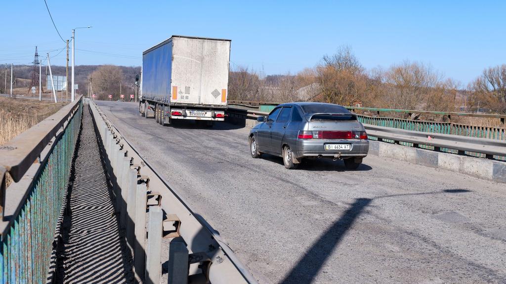 На трасі Кременчук–Полтава тимчасово встановлять американський модульний міст
