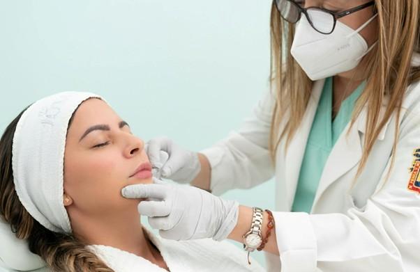 Послуги косметолога: догляд за шкірою обличчя і тіла