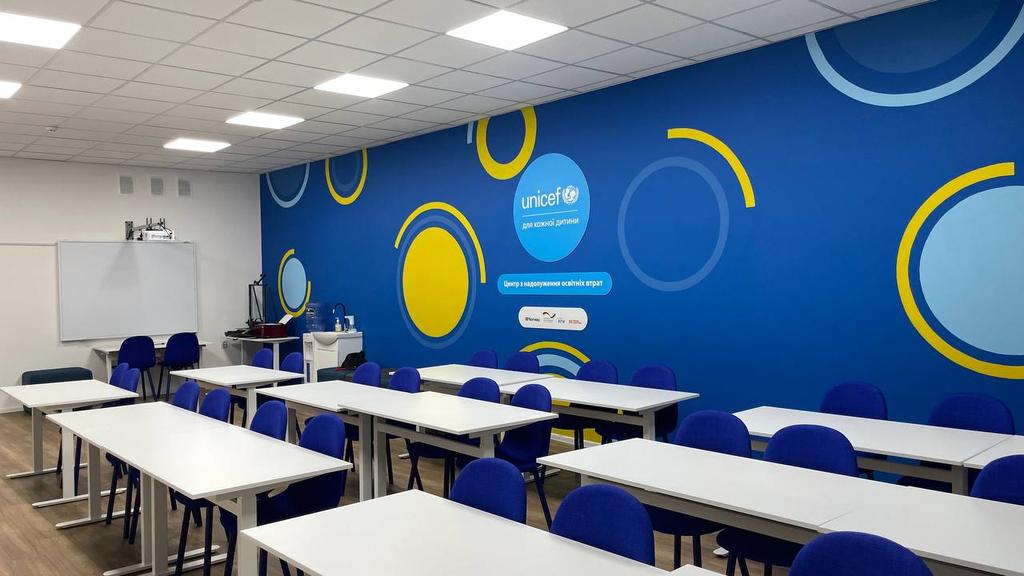 Понад 600 учнів у Полтаві надолужували знання під час канікул