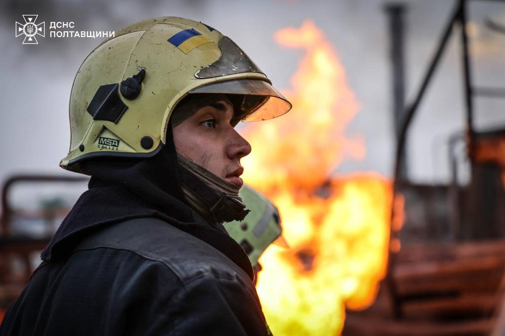 Ворог вночі атакував Миргородщину: є пошкодження