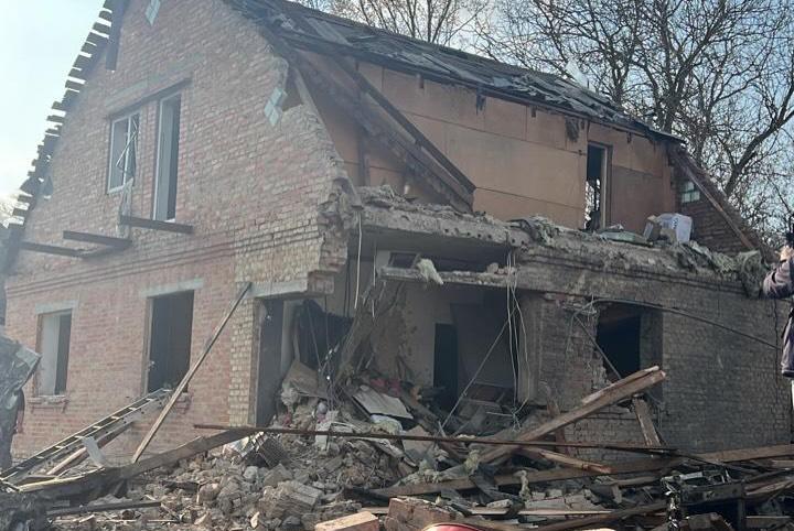 У Полтаві ворожий шахед пошкодив будинок блогерів Олександра Глазова і Даші Євтух