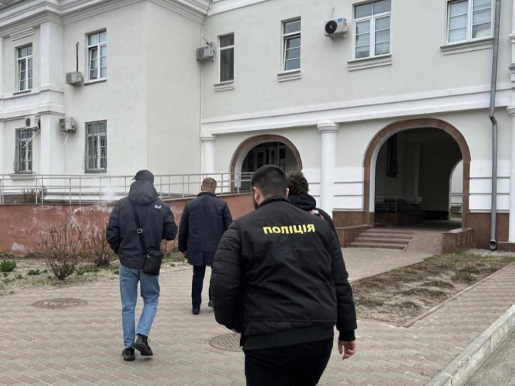 У Полтавській обласній лікарні відреагували на підозру керівництву і лікарям