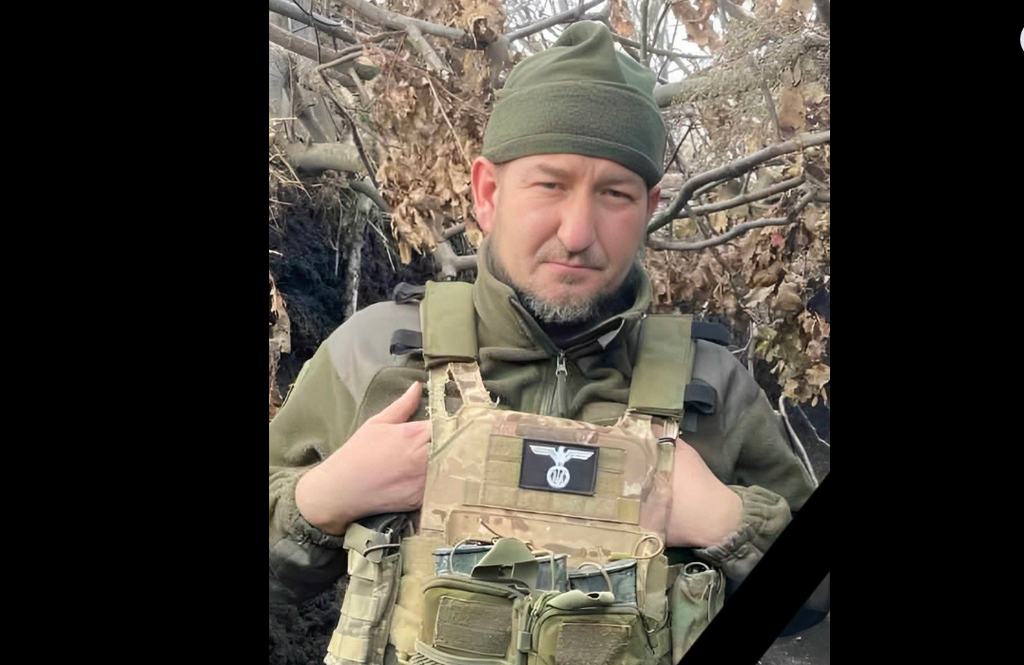 Гребінківська громада провела в останню путь воїна Максима Стасенка